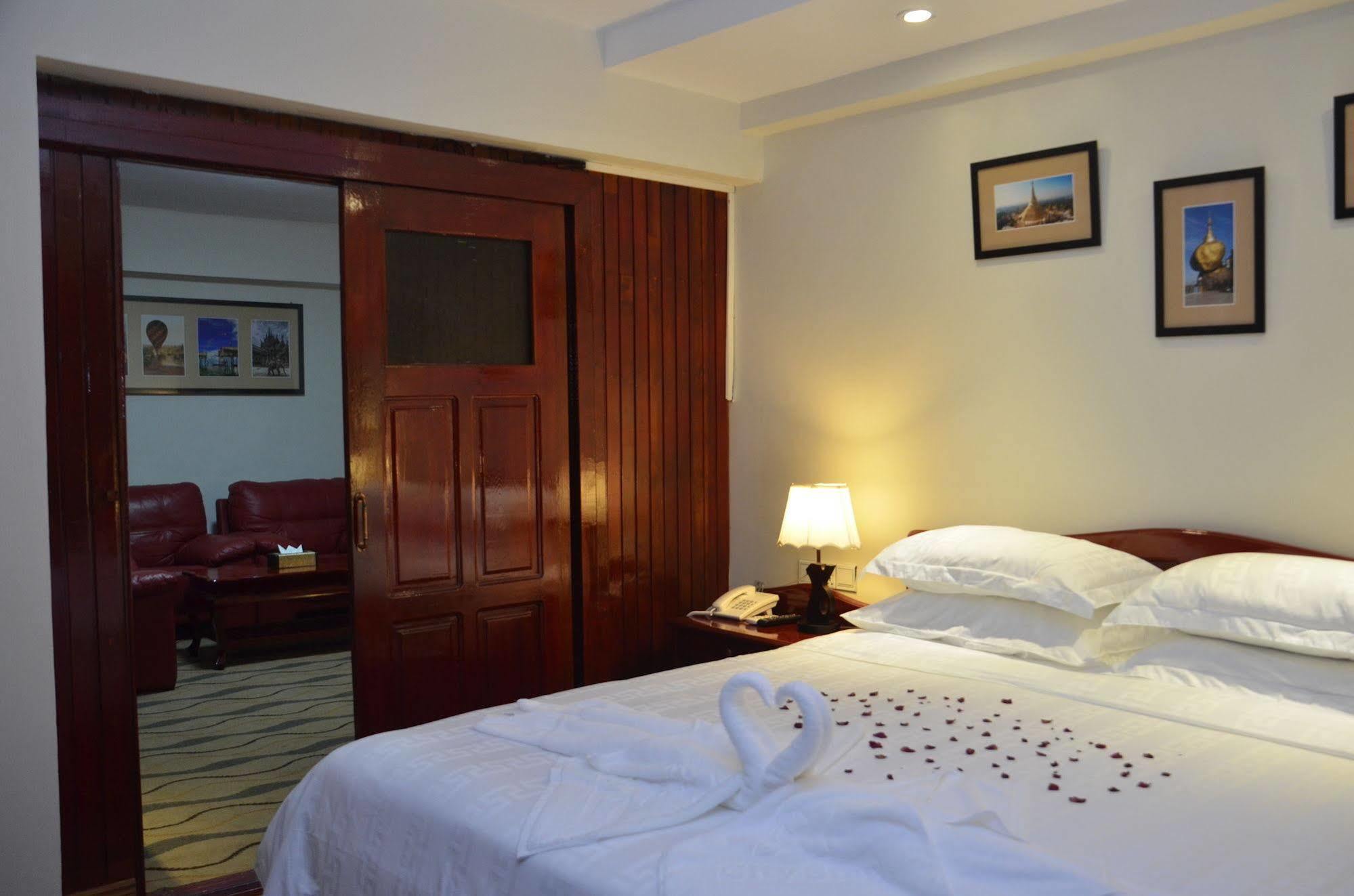 City Star Hotel Rangun Zewnętrze zdjęcie